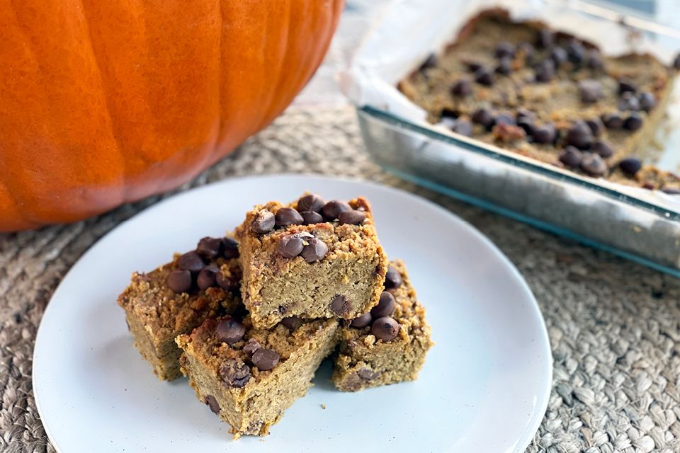 Protein Pumpkin Blondies